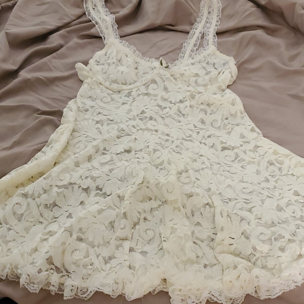Lace nighty